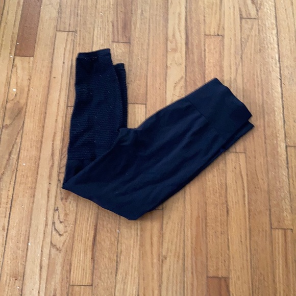 Fabletics - Picture 5 of 17